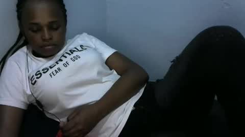 baby_fayyan online show from January 13, 2026, 6:57 pm