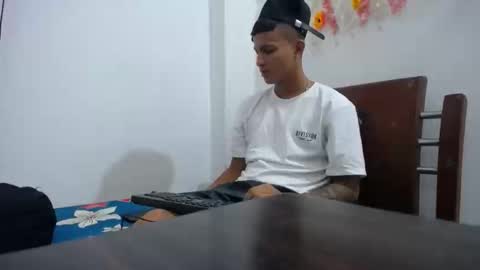 baby_hot_79 online show from October 31, 2025, 3:13 pm