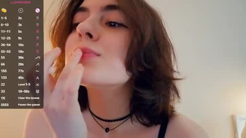 Emily online show from April 1, 2026, 7:31 am