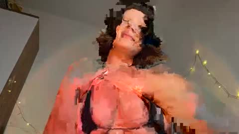 Snapshot of baby_meimei chatting on January 17, 2025, 10:12 pm mei online show from January 17, 2025, 10:12 pm