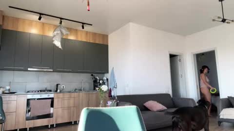 Snapshot of baby_meimei chatting on October 14, 2025, 4:02 am mei online show from October 14, 2025, 4:02 am