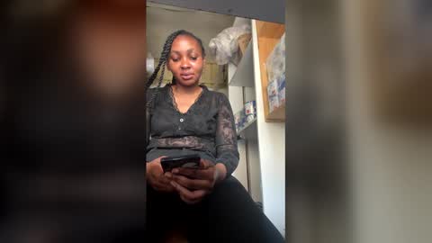 baby_nova online show from March 1, 2026, 12:07 pm