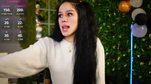 Snapshot of baby_nyco chatting on November 24, 2025, 5:56 pm Baby Nico online show from November 24, 2025, 5:56 pm