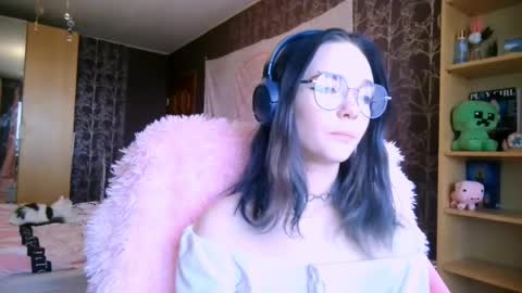 Alice online show from April 28, 2026, 8:52 am