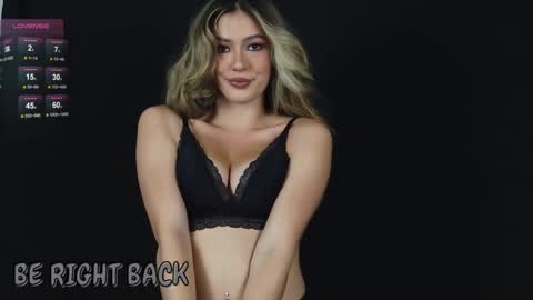  Baby Sammyy  online show from November 25, 2025, 8:09 pm