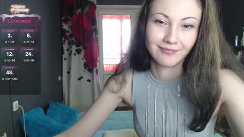 Ida and Kira online show from November 27, 2025, 3:19 am