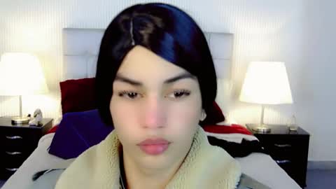 KENDALL online show from October 9, 2025, 11:14 pm