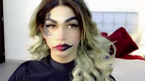 KENDALL online show from October 17, 2025, 8:00 pm
