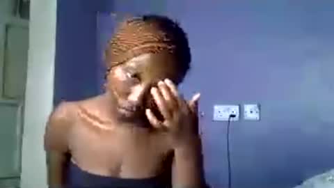 baby_smiler online show from June 15, 2026, 10:06 am