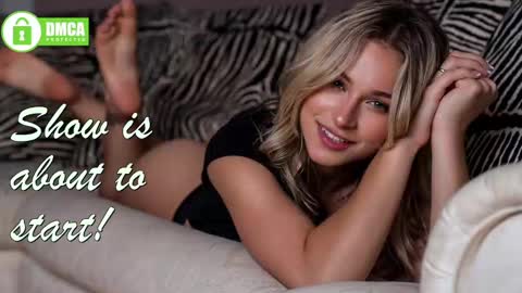 Snapshot of baby_tav chatting on September 13, 2025, 6:18 pm Baby Tavia online show from September 13, 2025, 6:18 pm