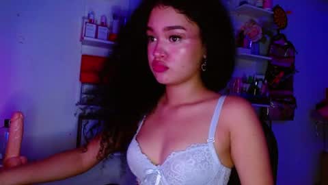 babybombom08 online show from June 11, 2026, 12:32 am