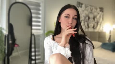 Snapshot of babycoffee chatting on November 20, 2025, 9:53 am Baby Coffee online show from November 20, 2025, 9:53 am