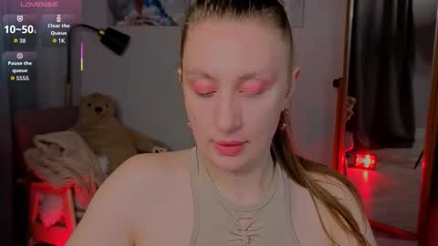 Eva online show from October 10, 2025, 7:29 am