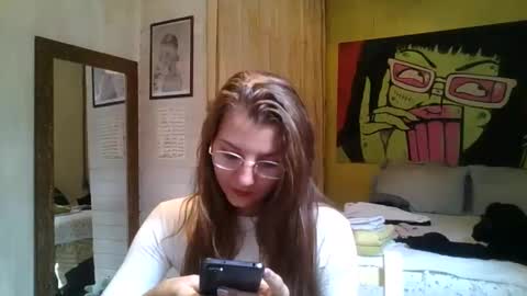 babydemon6 online show from June 3, 2026, 2:44 pm