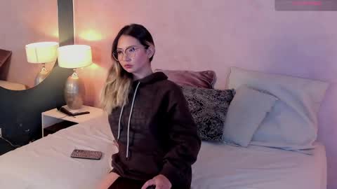 babyfoxxx_ online show from May 26, 2026, 11:39 am