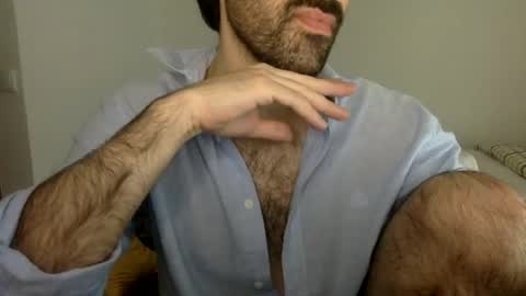 Tom A.    online show from June 26, 2026, 10:52 am