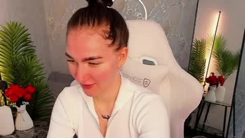 Sophia online show from May 20, 2026, 1:45 am