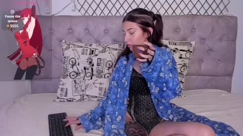 Snapshot of babylissie chatting on January 12, 2025, 12:55 pm babylissie online show from January 12, 2025, 12:55 pm