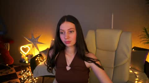 Snapshot of babylumii chatting on June 5, 2026, 1:28 pm Lady Vi online show from June 5, 2026, 1:28 pm