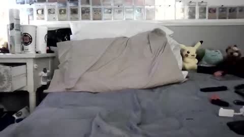 Riley  online show from February 27, 2025, 4:20 am