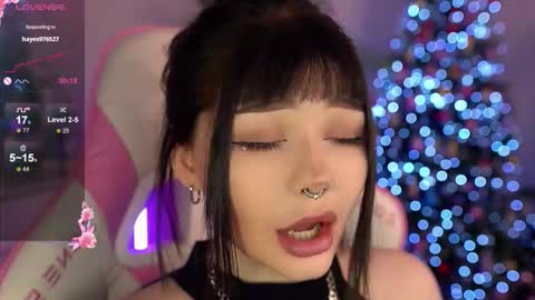 Nika online show from December 15, 2025, 4:11 pm