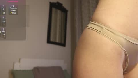 Sasha online show from December 3, 2025, 3:32 pm