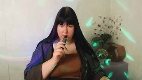 BabyTaera online show from June 11, 2026, 6:33 am