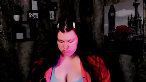 BabyTaera online show from June 25, 2026, 2:33 am