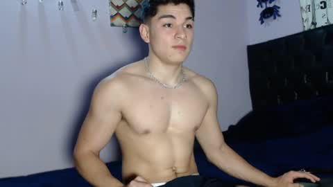 Hey Im Zayn good to see u here online show from October 28, 2025, 3:10 am