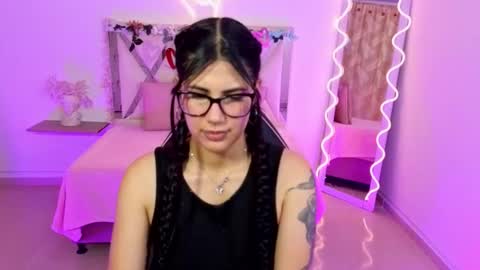  VENU  online show from September 15, 2025, 3:39 am