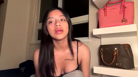 Snapshot of babyynaughty chatting on September 24, 2025, 7:01 am babyynaughty online show from September 24, 2025, 7:01 am