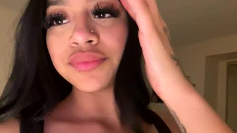 babyynaughty online show from November 21, 2025, 8:57 am