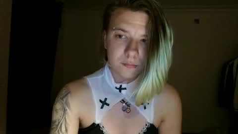 Honey online show from May 26, 2026, 2:18 am
