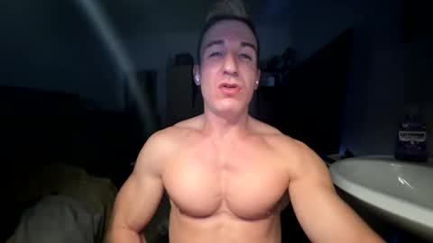 Snapshot of badboy951337 chatting on February 16, 2025, 10:32 pm Badboy95 online show from February 16, 2025, 10:32 pm