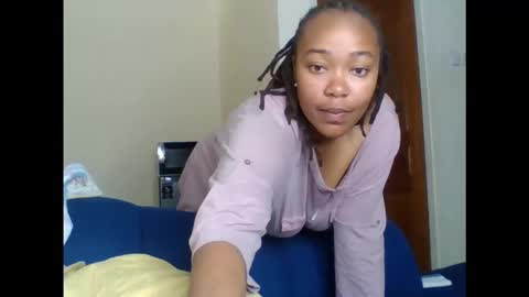 baddie_bunnie online show from May 16, 2026, 6:43 am