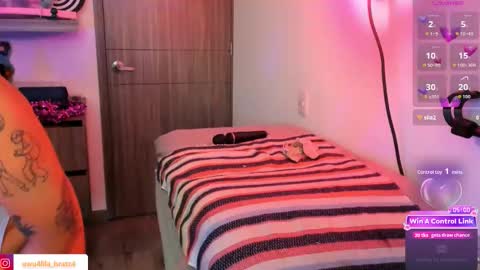 Dan  Lila  online show from February 18, 2026, 9:55 pm