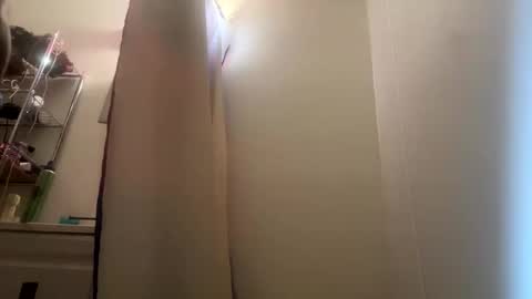 Snapshot of badnews68 chatting on March 29, 2026, 8:25 am StillPoPimpin online show from March 29, 2026, 8:25 am