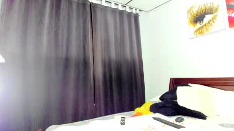 Alexandra  Independent model online show from March 11, 2025, 4:32 am