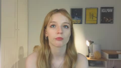 Kate online show from April 12, 2026, 4:01 pm