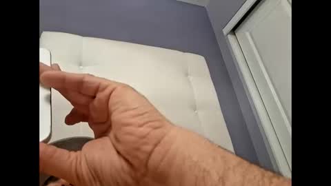 bagleyc467 online show from March 27, 2026, 2:06 am