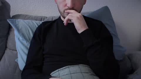 Baguette x French online show from January 22, 2025, 2:24 pm