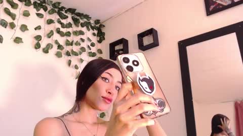 Snapshot of bahianawood chatting on December 8, 2024, 12:52 pm bahianawood online show from December 8, 2024, 12:52 pm