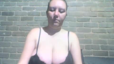 Chaterlain online show from June 19, 2026, 9:02 am