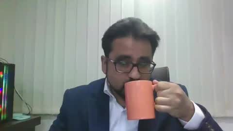 Ballbusting Slave online show from December 10, 2024, 6:33 am