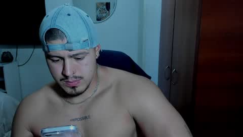 Snapshot of baltazardupont chatting on May 9, 2026, 3:12 am Andres - online show from May 9, 2026, 3:12 am