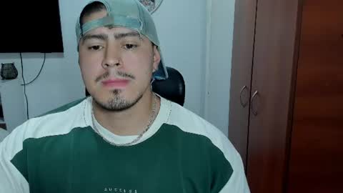 Snapshot of baltazardupont chatting on June 12, 2026, 3:22 pm Andres - online show from June 12, 2026, 3:22 pm