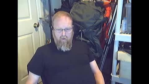 baltomoron69 online show from December 10, 2024, 1:11 pm