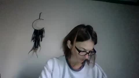 Snapshot of bamacpl80 chatting on November 28, 2025, 1:25 pm bamacpl80 online show from November 28, 2025, 1:25 pm