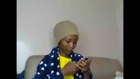 Snapshot of bambi_bunnie chatting on July 5, 2026, 4:47 pm Bambi online show from July 5, 2026, 4:47 pm