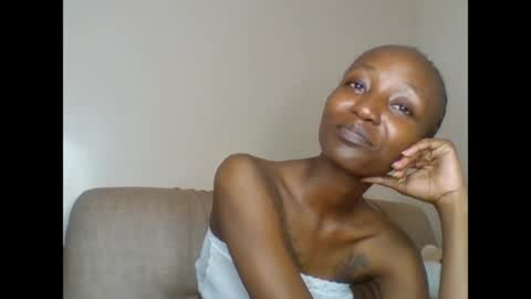 Snapshot of bambi_bunnie chatting on July 12, 2026, 9:06 pm Bambi online show from July 12, 2026, 9:06 pm